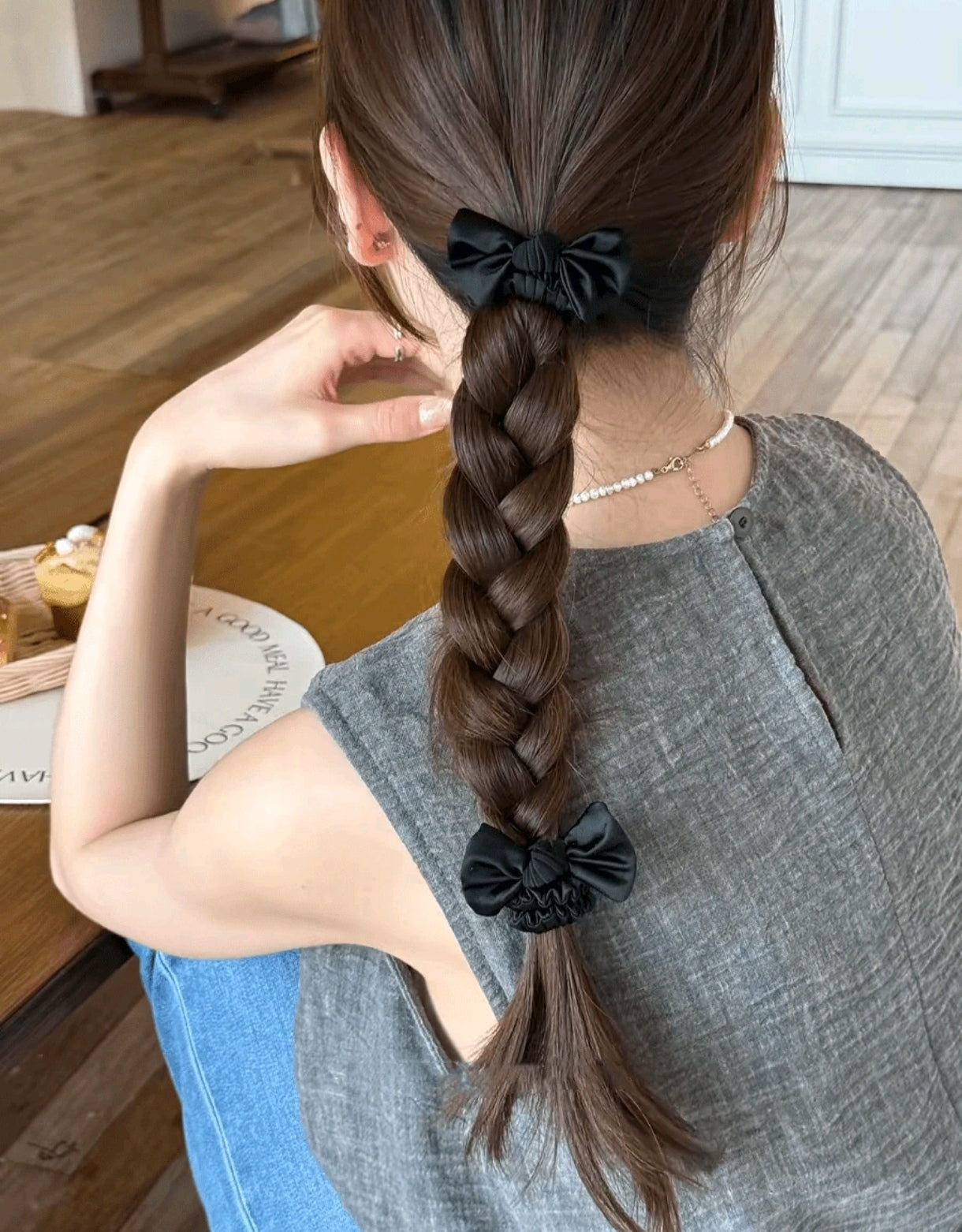 2 Small Bow Scrunchies