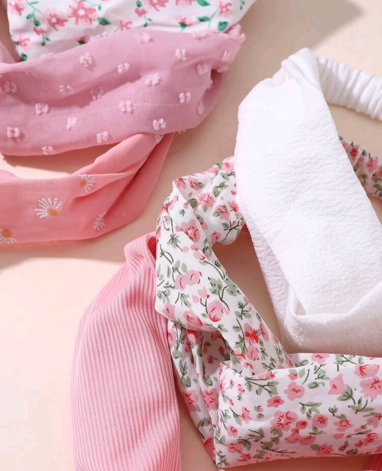 6 Daisy Soft Pink Headbands